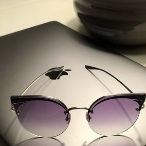 Barton Perriera Sol Mate SIL/BLS/SMO BRAND NEW!